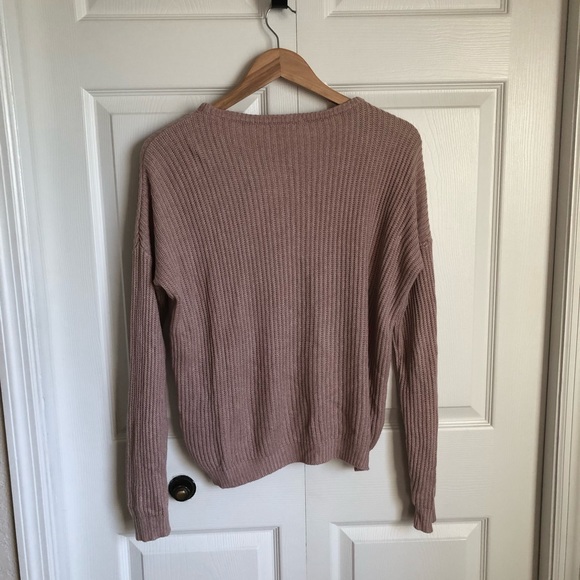 Brandy Melville Pullover Sweater OS - Picture 3 of 7
